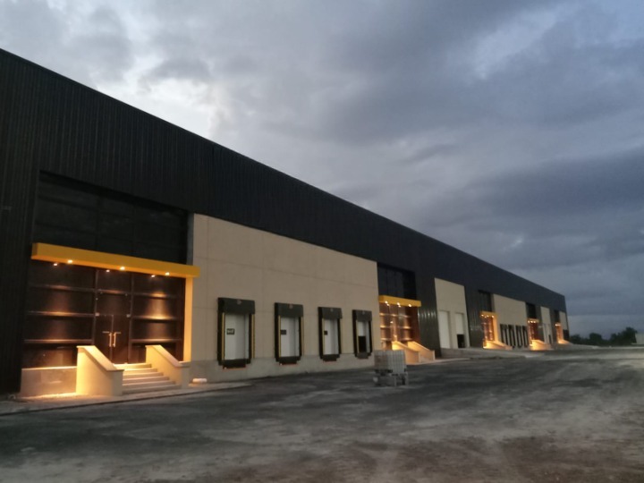 Bodegas en venta/renta · Parque Industrial El Águila